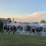 Suite bianca fronte mare