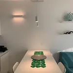 Suite bianca fronte mare