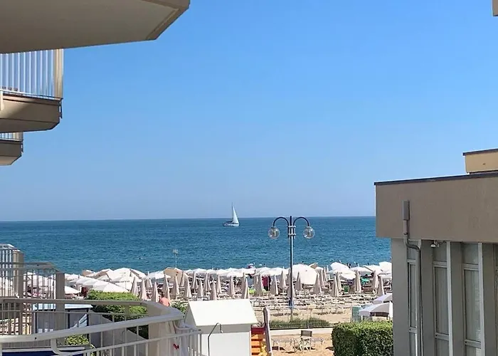 Suite Bianca Fronte Mare