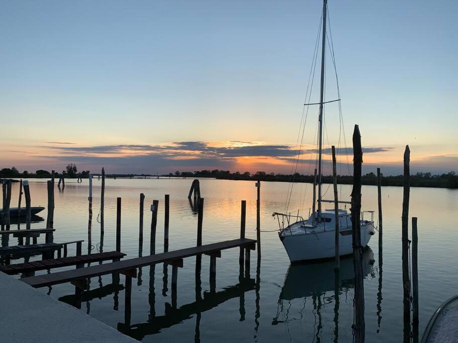 Bianca Fronte Mare Appartamento