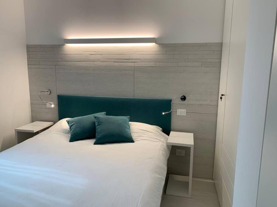 Apartment Bianca Fronte Mare *